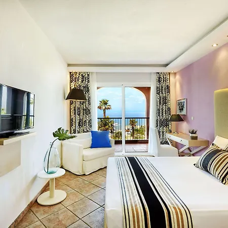 Ilio Mare 5* Órmos Prínou