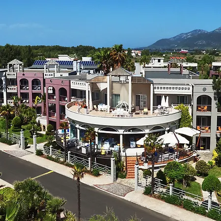 Station touristique Ilio Mare Órmos Prínou
