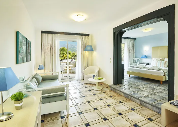 Station touristique Ilio Mare Órmos Prínou